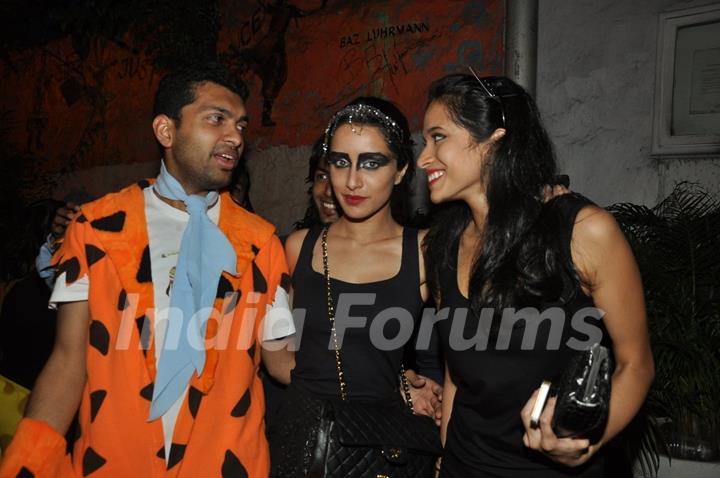 Shraddha Kapoor poses with friends at Nido Halloween Bash