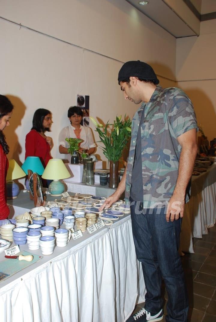 Aditya Roy Kapur checks out various art designs at Cerafest