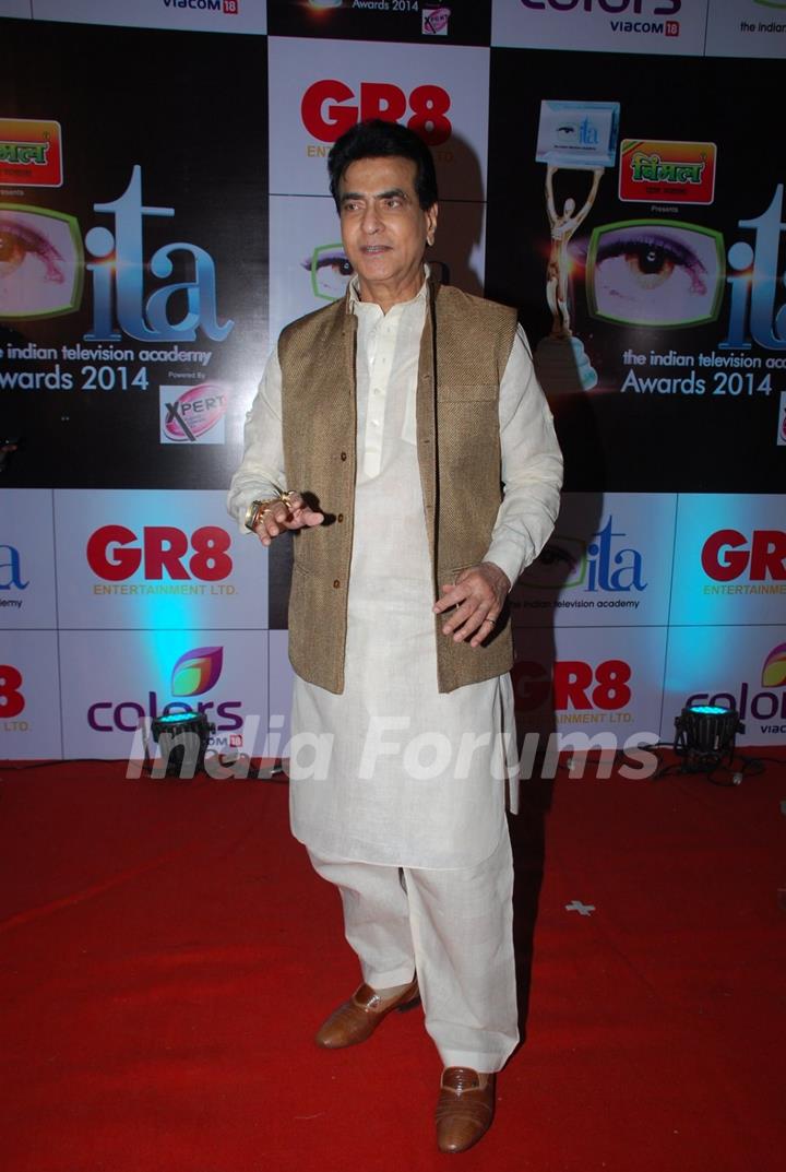 Jeetendra at the ITA Awards 2014