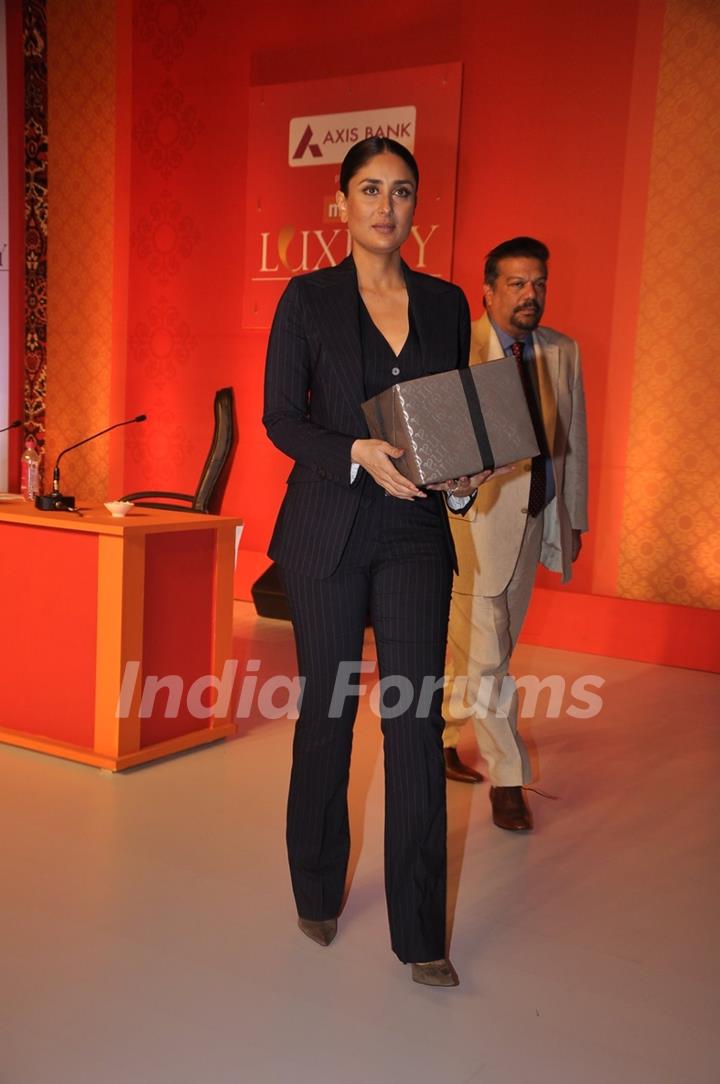 Kareena Kapoor snapped at Mint Luxury Awards