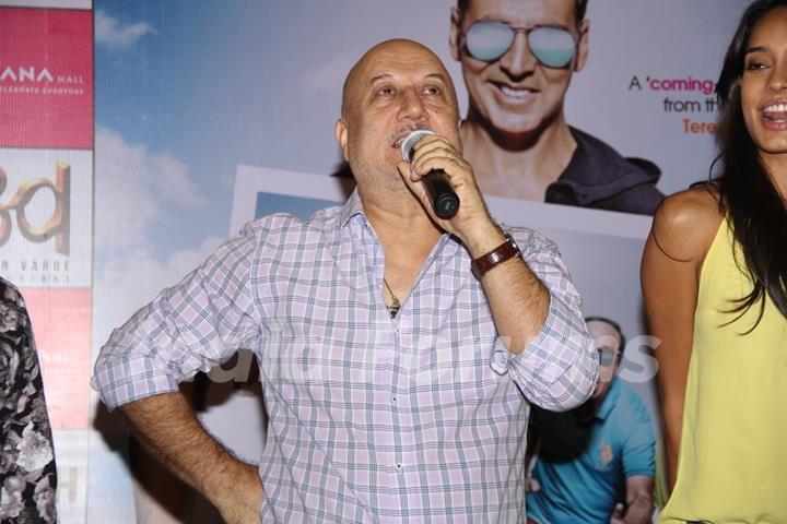 Anupam Kher interacts with the audience at the Promotions of The Shaukeens at Thane