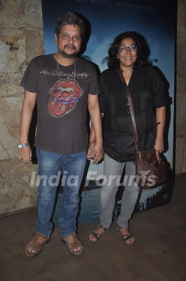 Amol Gupte poses with wife Deepa Bhatia at the Screening of Gone Girl