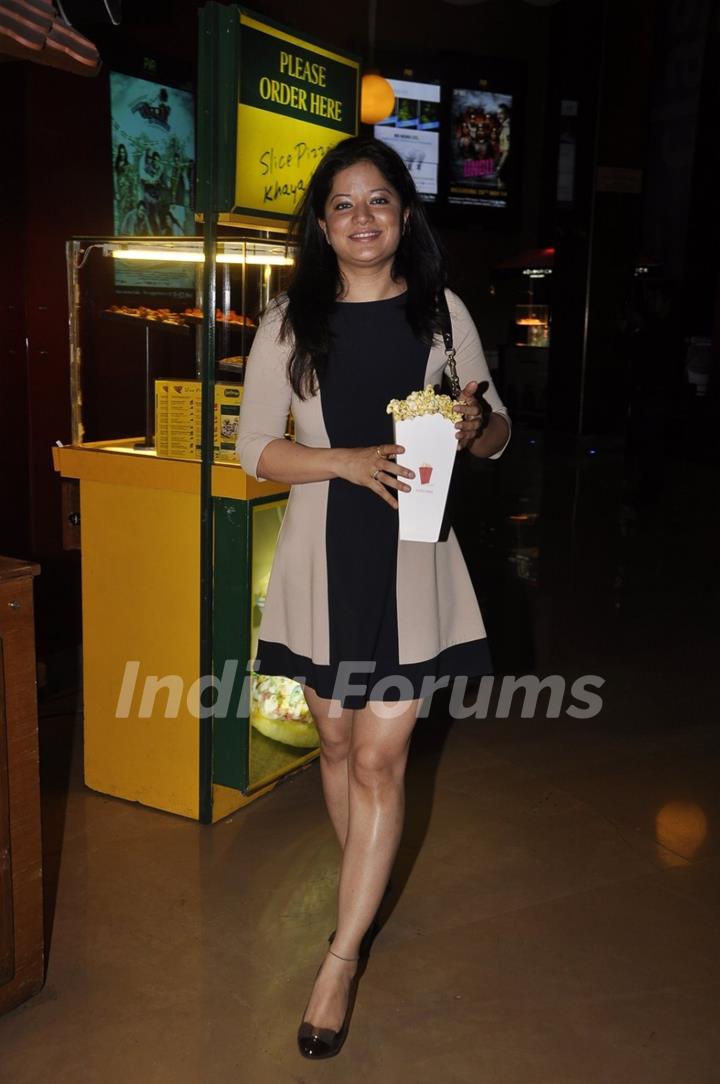 Arzoo Govitrikar poses for the media at the Premier of the Film Interstellar