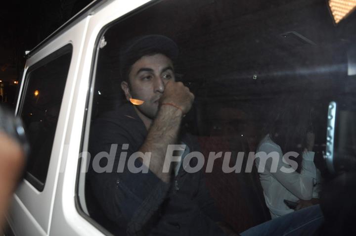 Ranbir Kapoor pays respect to Ravi Chopra