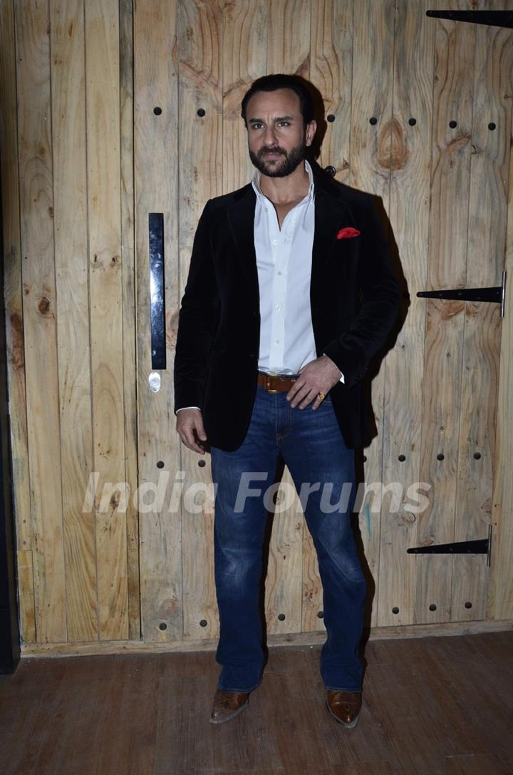 Saif Ali Khan poses for the media at the Promotions of Happy Ending on Ajeeb Dastaan Hai Ye