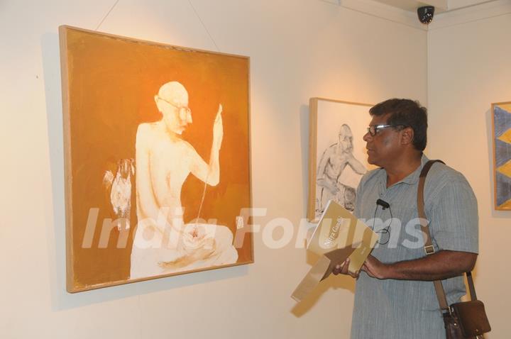 Ashish Vidyarthi checks out the art work at the Inauguration of a Special Art Exhibition