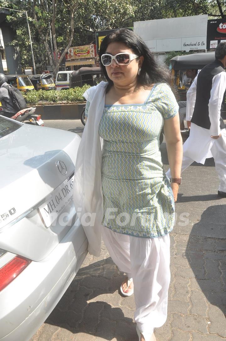 Kiran Juneja was snapped at Ravi Chopra's Funeral