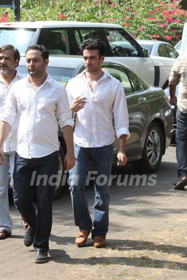 Punit Malhotra was snapped at the Last Rites for Ravi Chopra