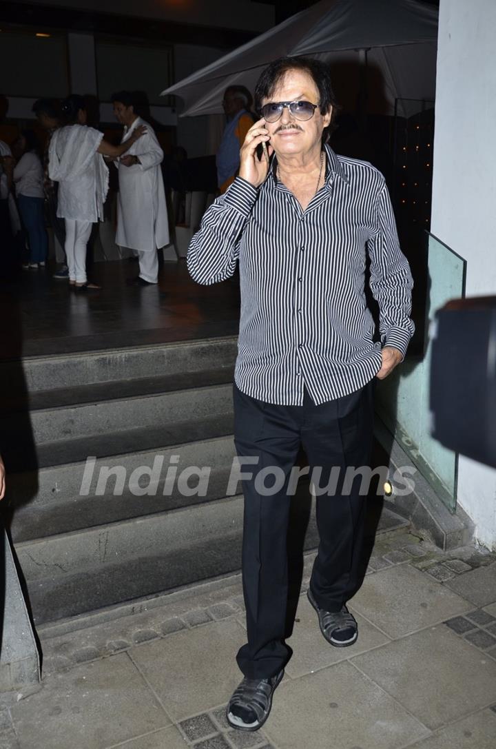 Sanjay Khan was snapped at the Prayer Meet of Ravi Chopra