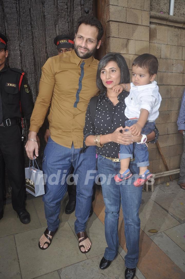 Bikram Saluja with his wife and son at Aradhya Bachchan's Birthday Bash