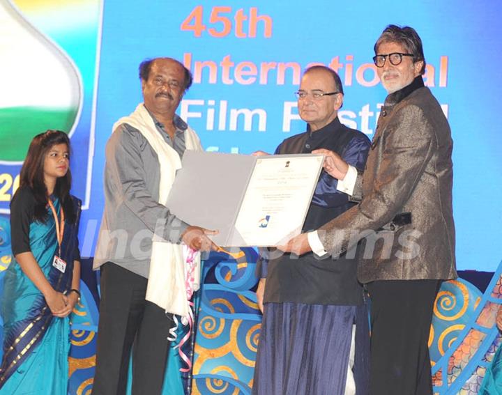 Amitabh Bachchan and Rajinikanth snapped at Goa Film Festival