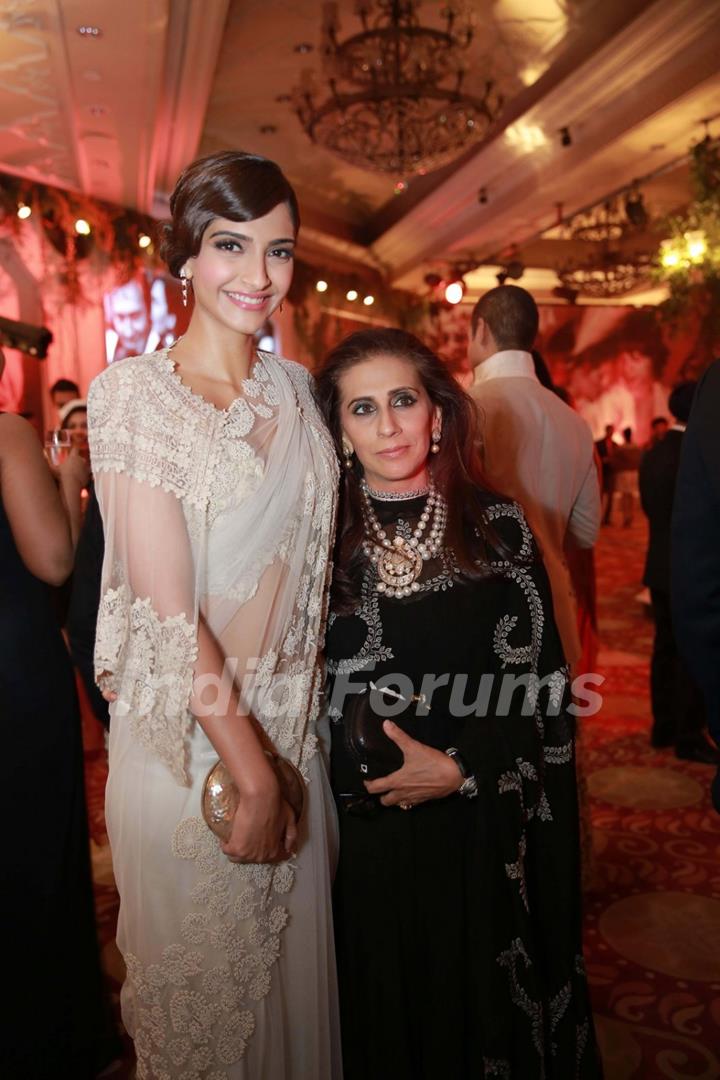 Sonam Kapoor poses with her Mother Sunita Kapoor at Anamika Khanna's Bvlgari Show