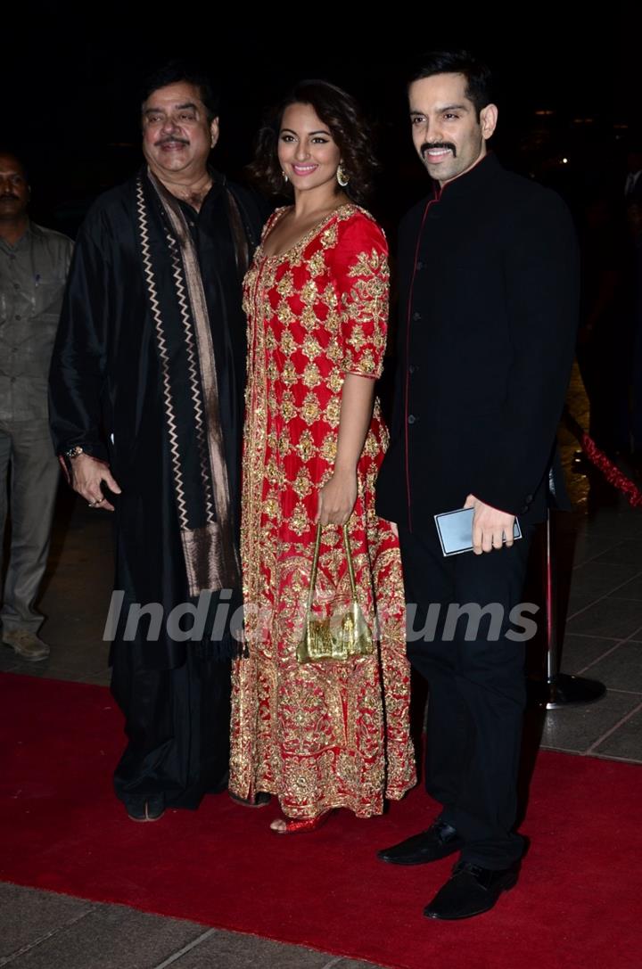 Shatrughan Sinha with his children Sonakshi and Kush at Arpita Khan's Wedding Reception