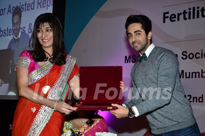 Ayushmann Khurrana felicitated at Fertility Conference