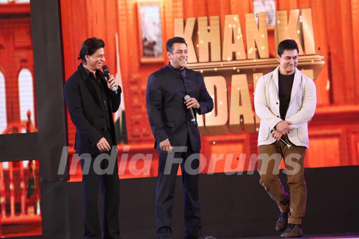 A gig by the Khans as India TV's Iconic Show Aap Ki Adalat Completes 21 Years