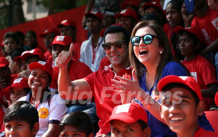 Nita Ambani & Salman Khan cheer at the Launch of '#grassroots football movement'