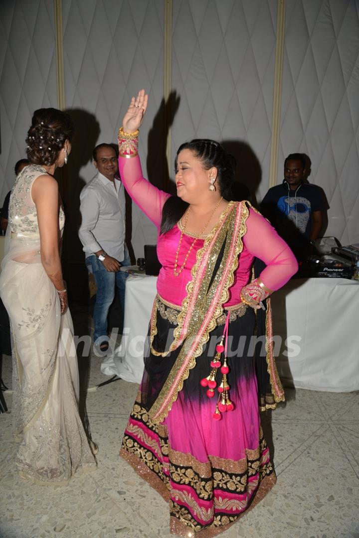 Bharti dances at Purbi Joshi & Valentino's Wedding