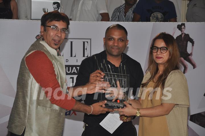 Gaurav Gupta felicitated the winner of the Elle Graduates Fashion Show