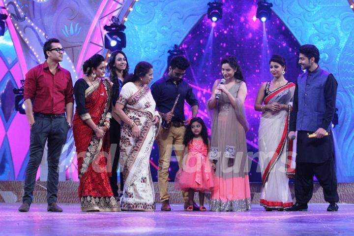 Pavitra Rishta won Zee Rishta Sadaa Ke Liye Award at Zee Rishtey Awards 2014