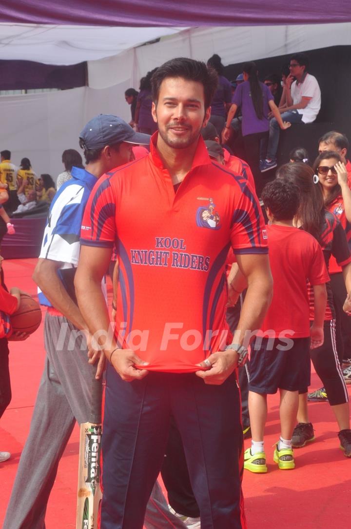 Rajneesh Duggal poses for the media at the JBCN School Premiere Legaue with TV Actors