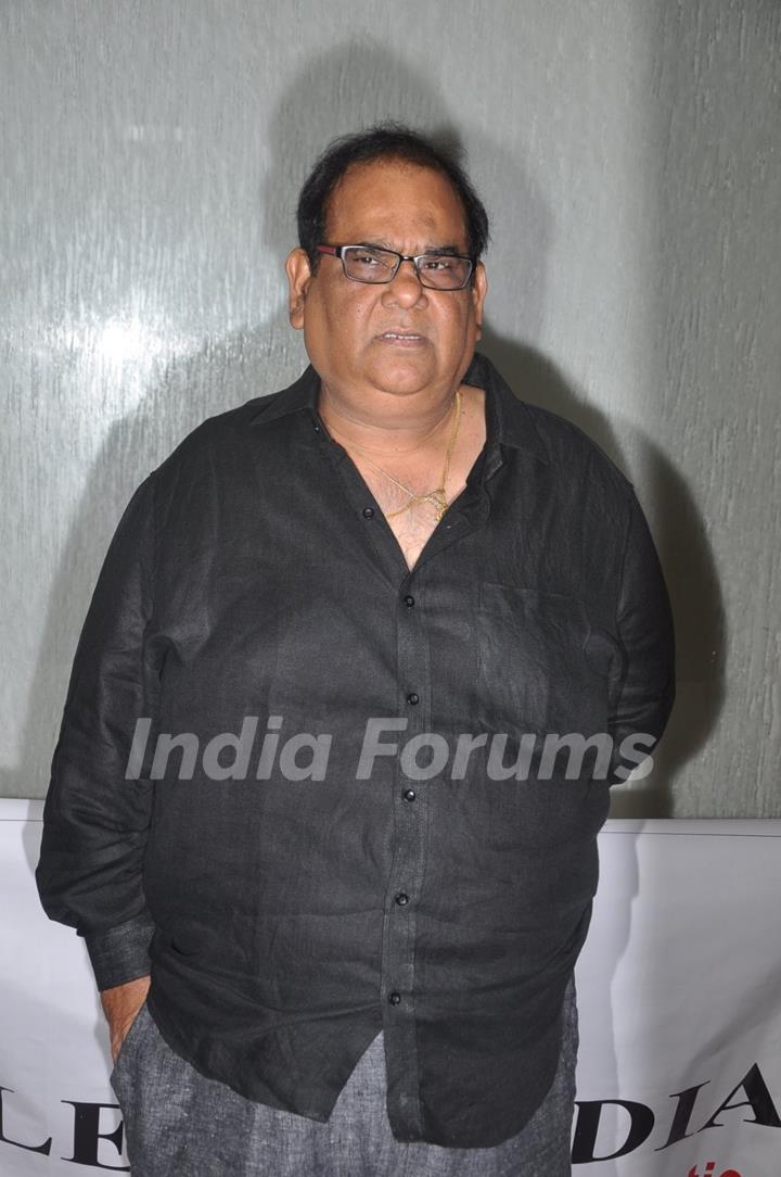 Satish Kaushik poses for the media at Kavita Seth's Fund Raiser Concert for Alert India