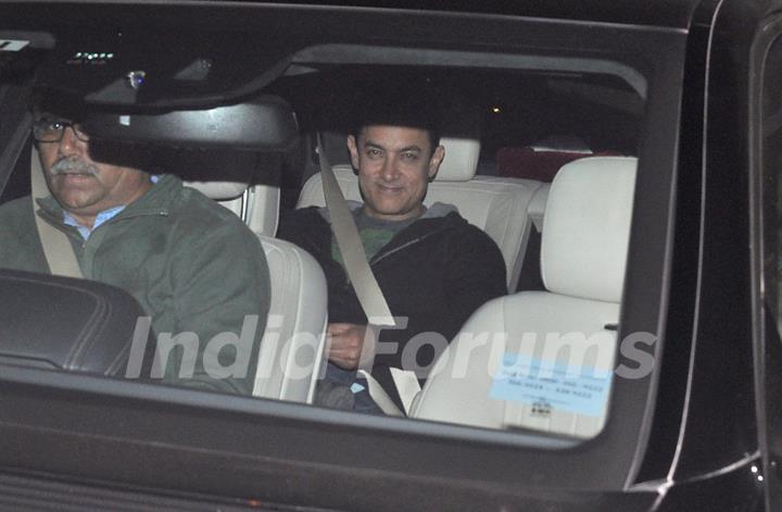 Aamir Khan smiles for the camera at the Special Screening of P.K. at Ambani's Residence