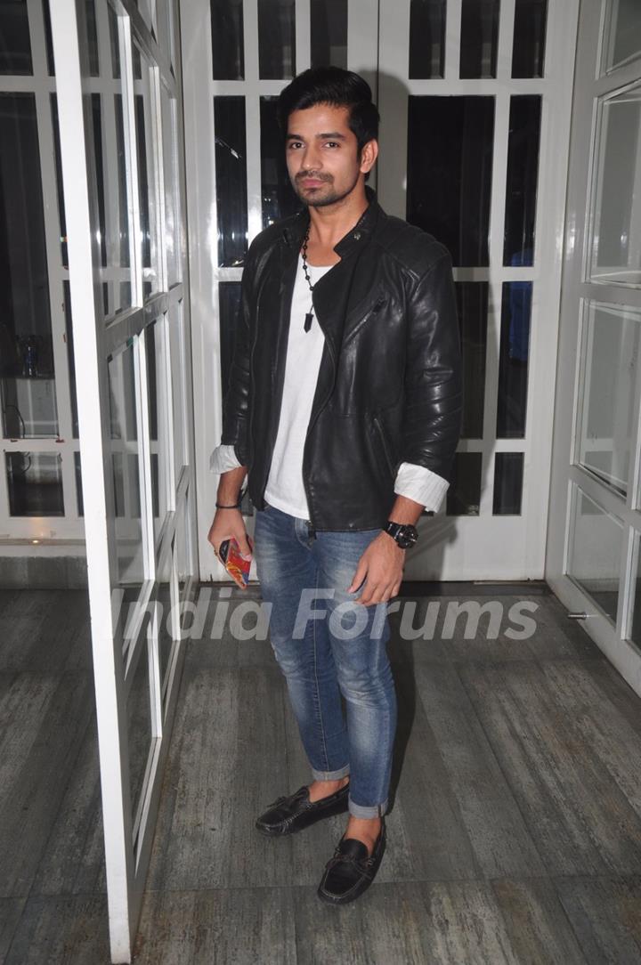 Vishal Singh poses for the media at the Launch of Munisha Khatwani's Tarot Predictions 2015 Book