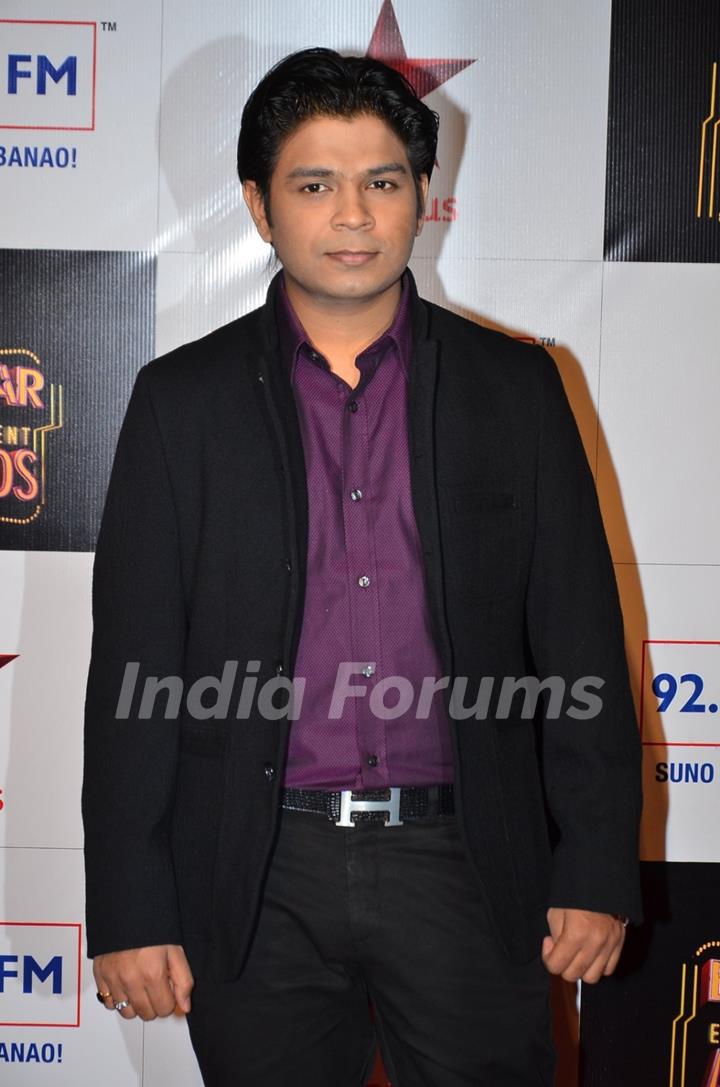 Ankit Tiwari poses for the media at Big Star Entertainment Awards 2014