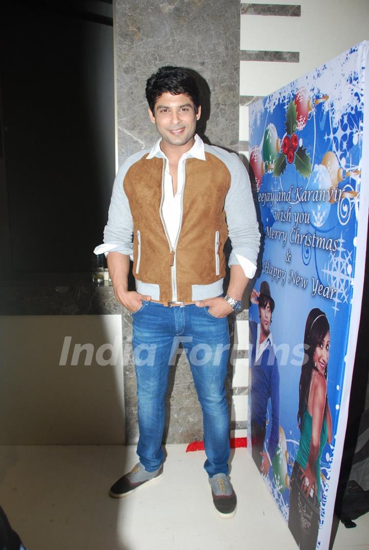 Siddharth Shukla was at Karanvir And Teejay's House Warming Party