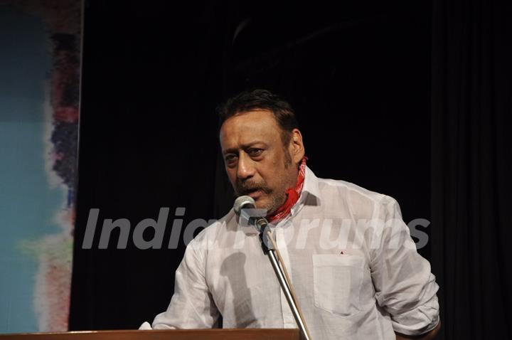 Jackie Shroff addressing the audience at Ali Peter John Book Launch