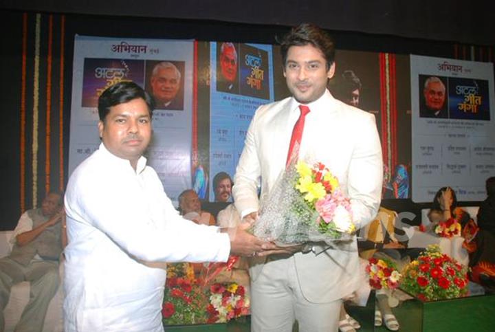 Siddharth Shukla at Atal Behari Bajpayee's Birthday celebration