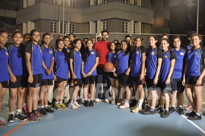 Abhishek Bachchan poses with students of Jamnabai Narsee School at World-class Multisport Court