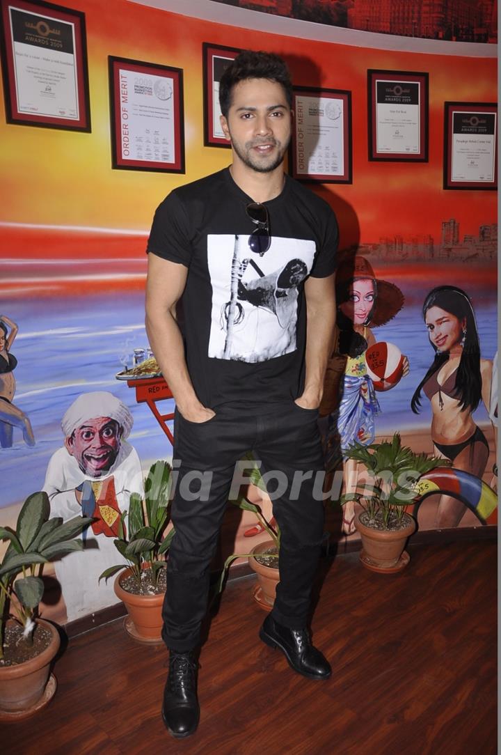 Varun Dhawan poses for the media at the Promotions of Badlapur on 93.5 Red FM