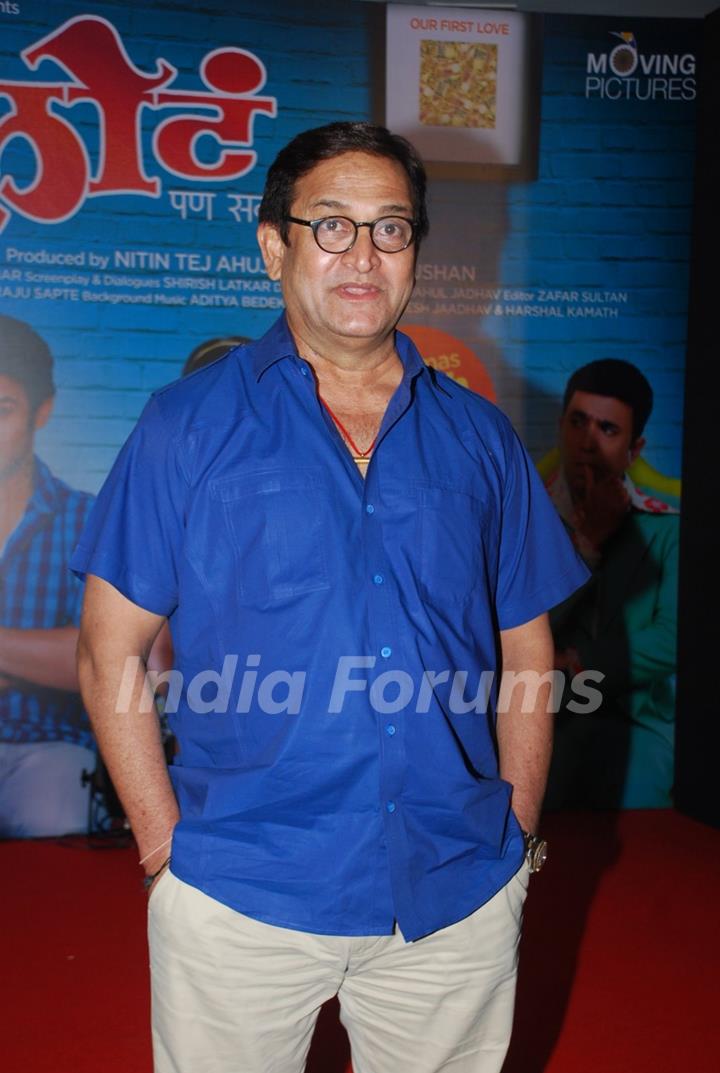 Mahesh Manjrekar poses for the media at the Music Launch of Marathi Movie Sata Lota Pan Sagla Khota