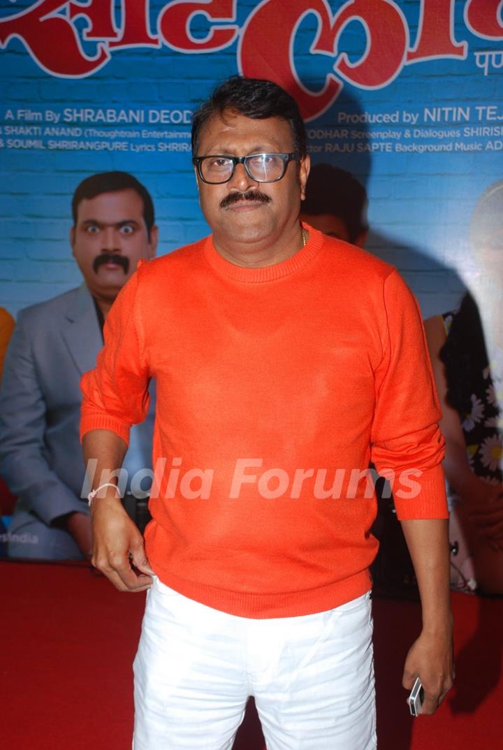 Vijay Patkar poses for the media at the Music Launch of Marathi Movie Sata Lota Pan Sagla Khota