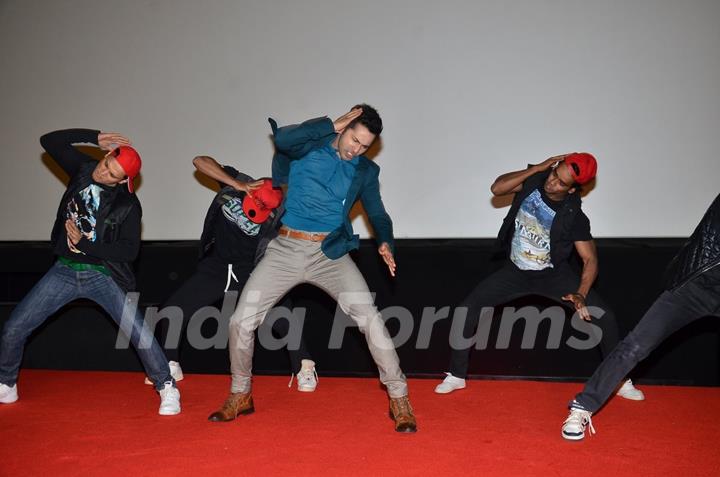 Varun Dhawan was seen performing at the Music Launch of Badlapur