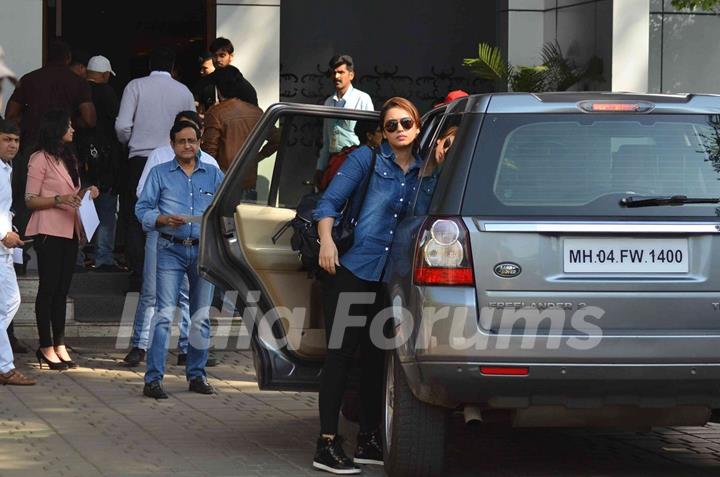 Huma Qureshi was snapped Leaving for Saifai Mahotsav Fest
