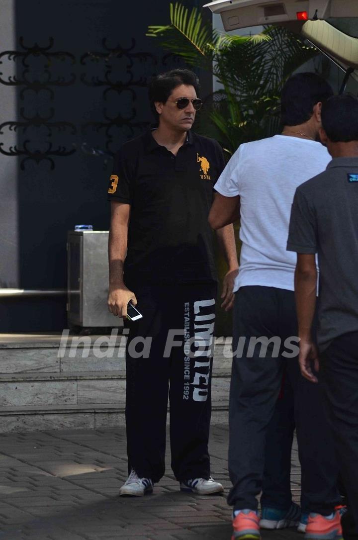 Shiamak Davar was snapped Leaving for Saifai Mahotsav Fest