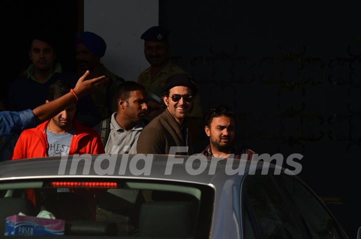 Hrithik Roshan smiles for the camera on Arriving from Saifai Mahotsav Fest