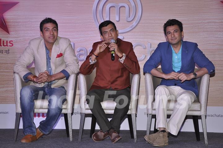 Sanjeev Kapoor interacts with the audience at the Launch of Master Chef Season 4