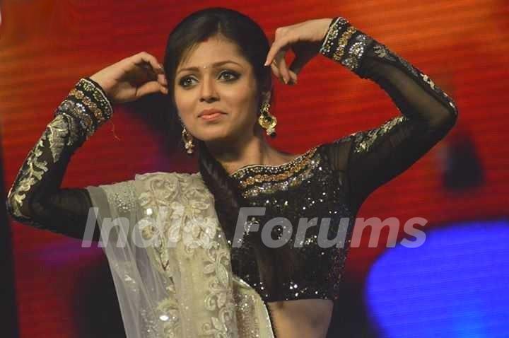 Drashti Dhami As Madhubala