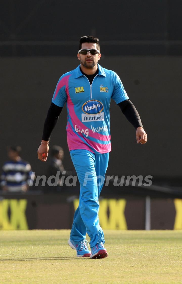 Aftab Shivdasani was snapped at Mumbai Heroes Vs Kerala Strikers Match