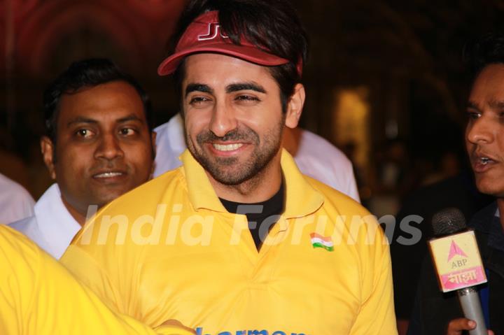 Ayushmann Khurrana was snapped at Standard Chartered Mumbai Marathon 2015