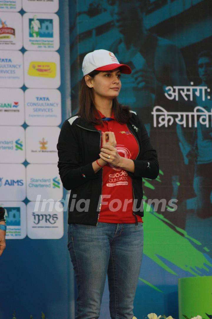 Dia Mirza was snapped at Standard Chartered Mumbai Marathon 2015