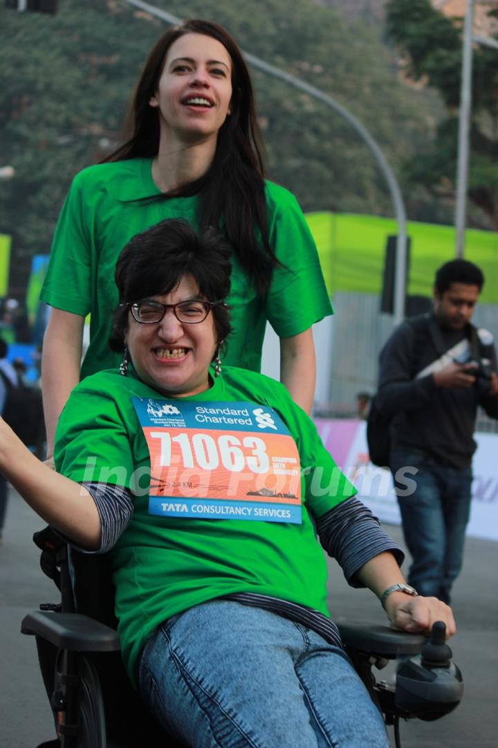 Kalki Koechlin with Malini Chib Standard Chartered Mumbai Marathon 2015