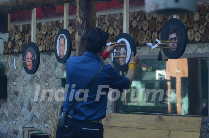 Bigg Boss - Halla Bol