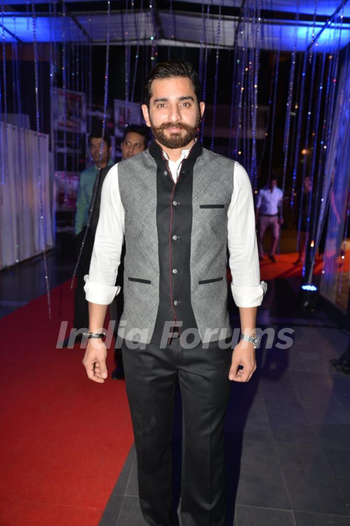 Siddhant Karnick poses for the media at GoodHomes Awards 2014