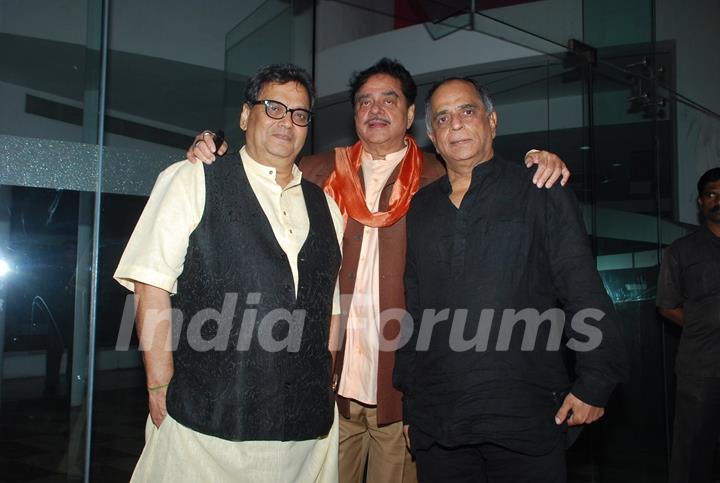 Subhash Ghai poses with Shatrughan Sinha at his Birthday Bash