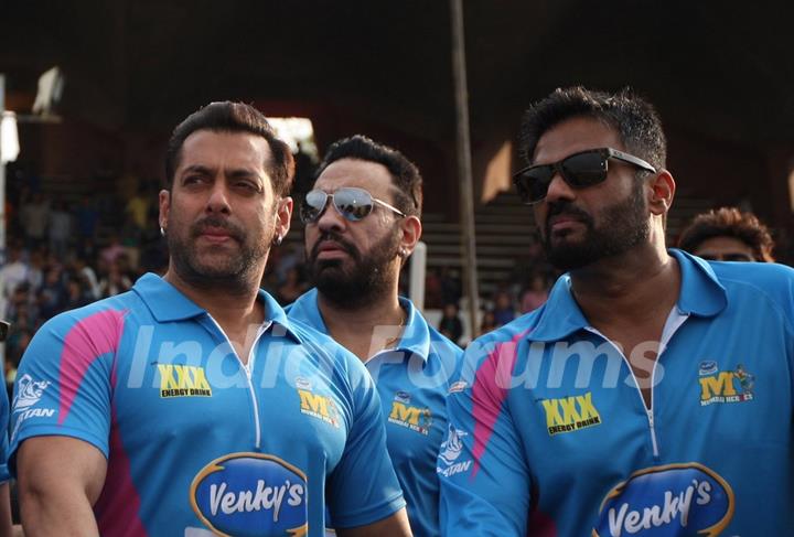 Salman Khan and Suniel Shetty were snapped at Mumbai Heroes Match at CCL