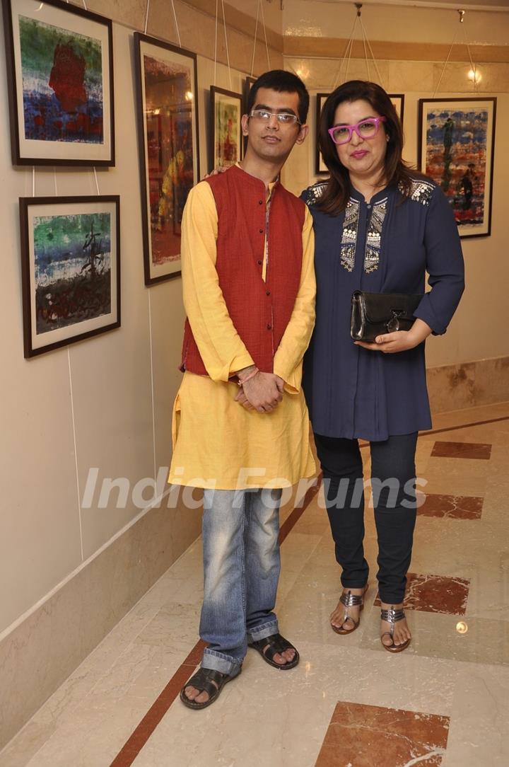 Farah Khan at the Art Exhibition Inaugration